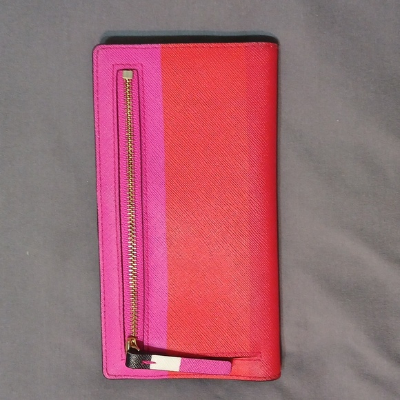 Kate Spade - Picture 2 of 8